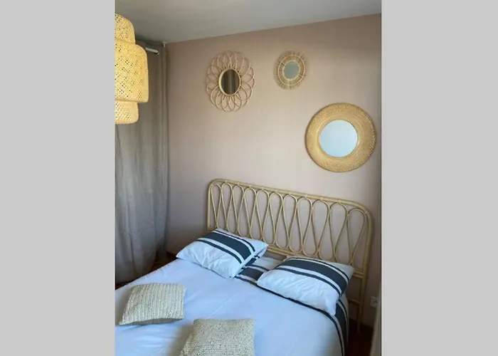 Villa Sagrada - Le Boheme ****